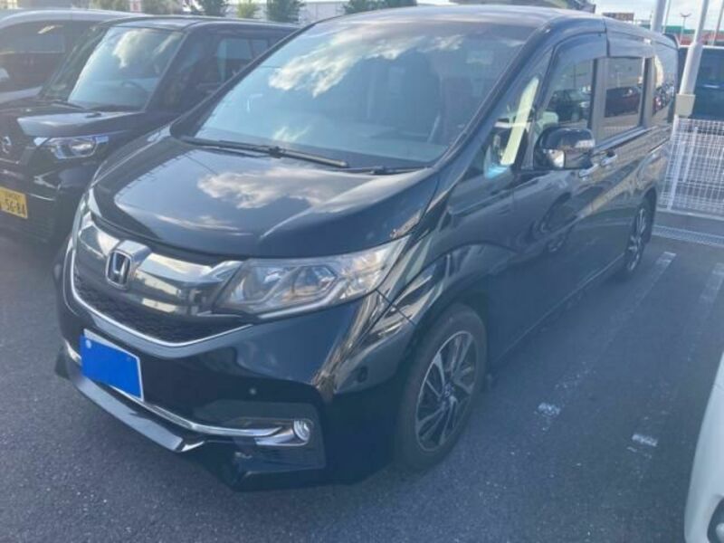 HONDA STEPWAGON SPADA