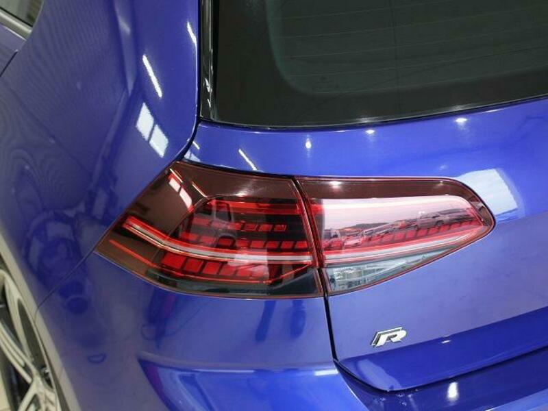 GOLF R