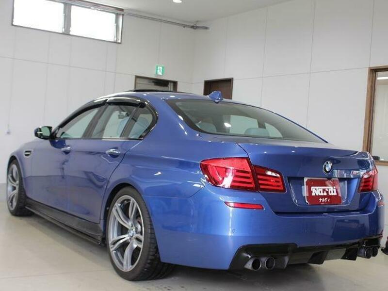M5