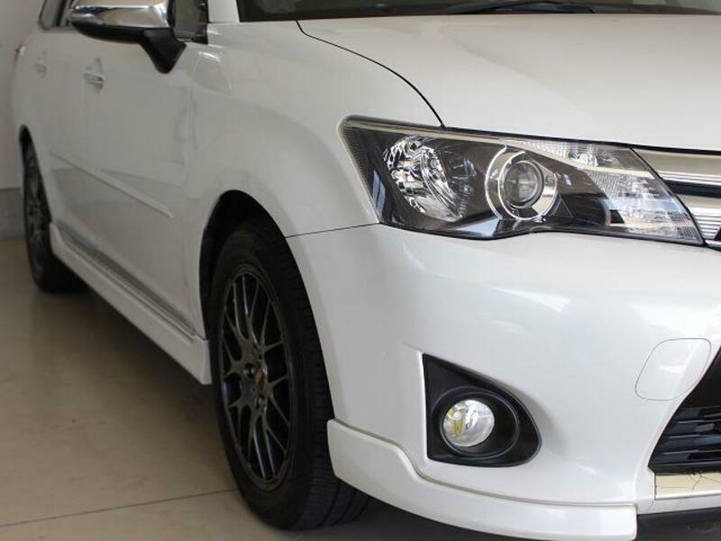 COROLLA FIELDER