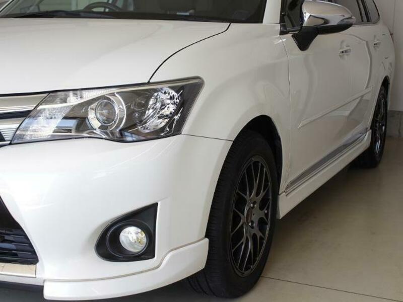 COROLLA FIELDER