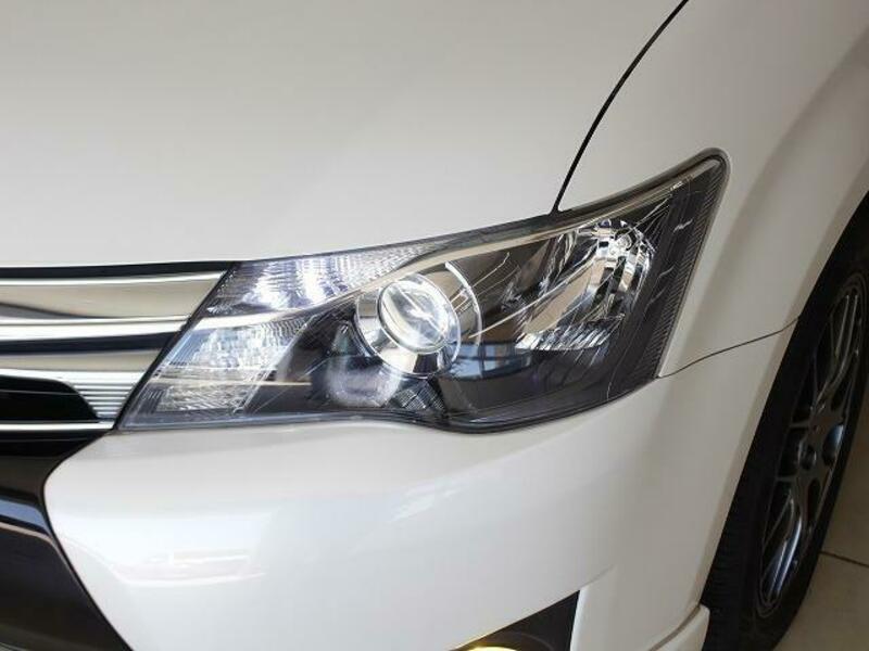 COROLLA FIELDER