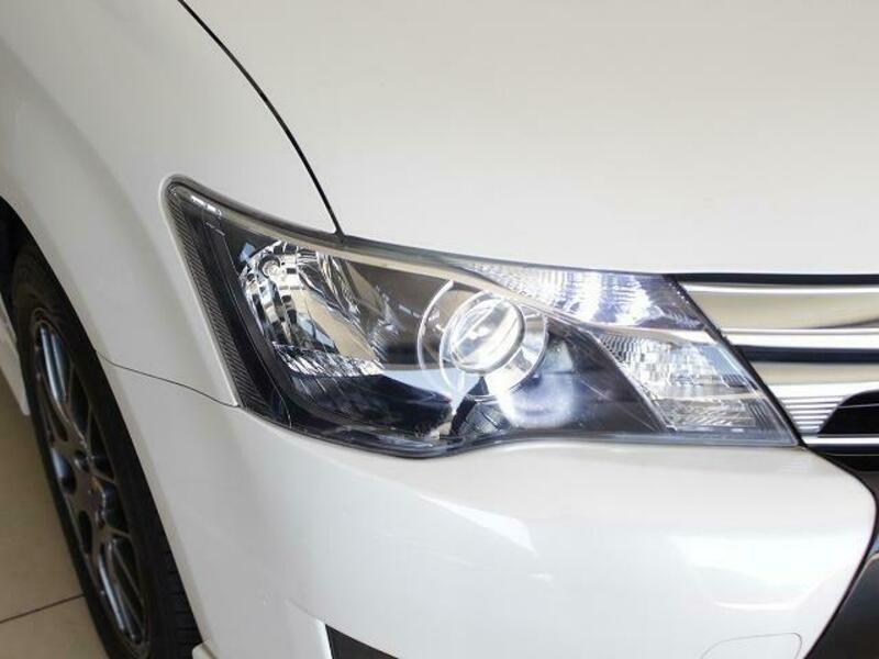COROLLA FIELDER