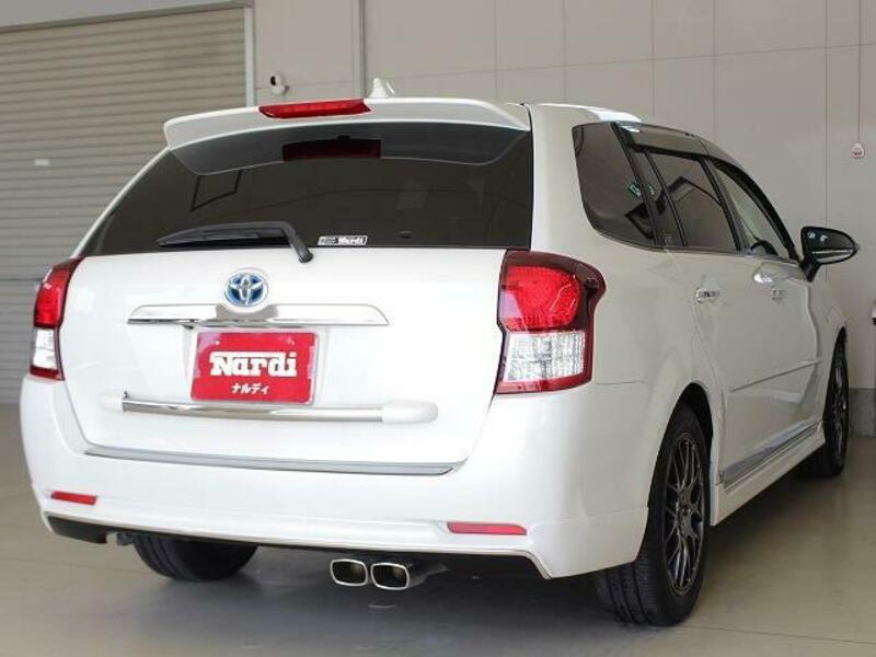COROLLA FIELDER