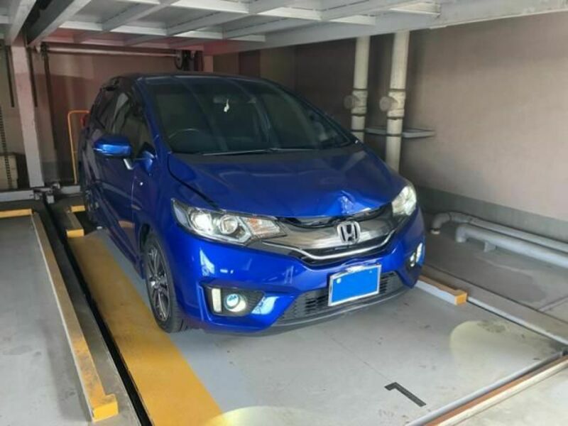 FIT HYBRID