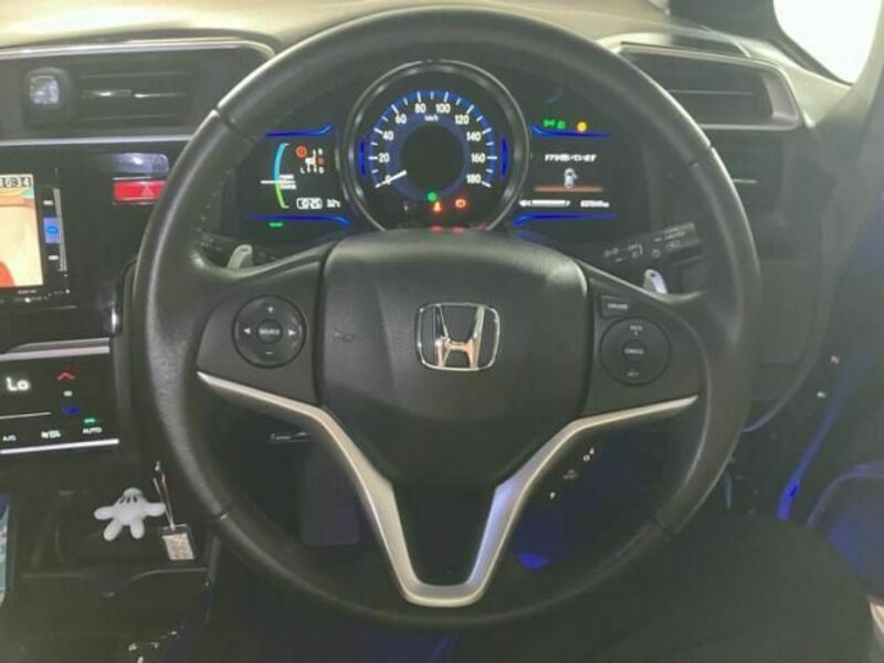 FIT HYBRID