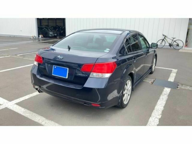 LEGACY B4