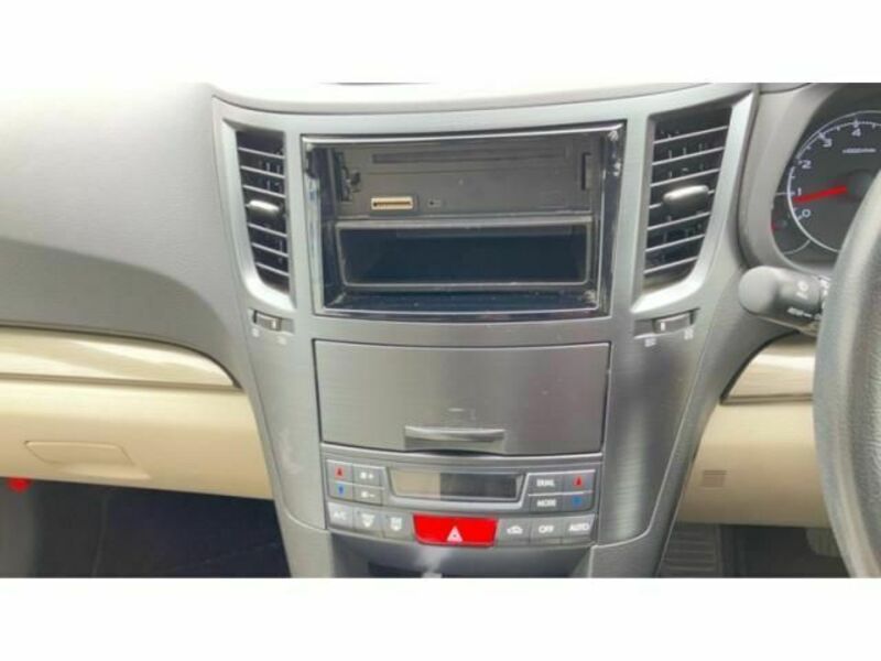 LEGACY B4