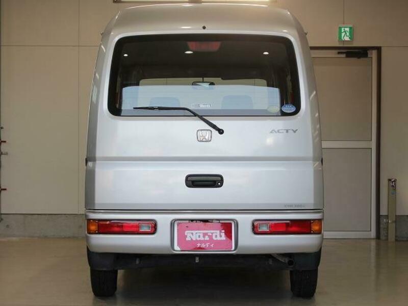 ACTY VAN