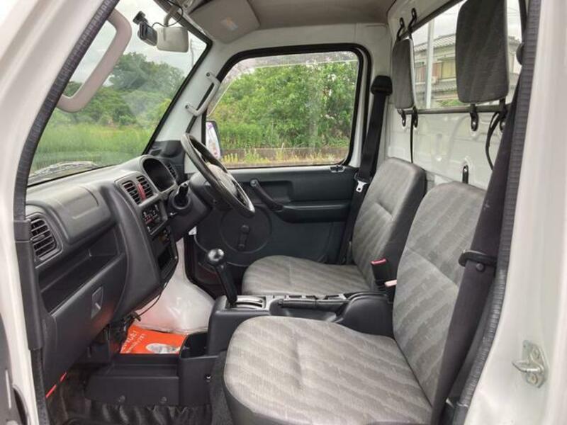 CARRY TRUCK