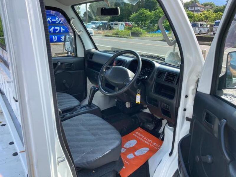 CARRY TRUCK