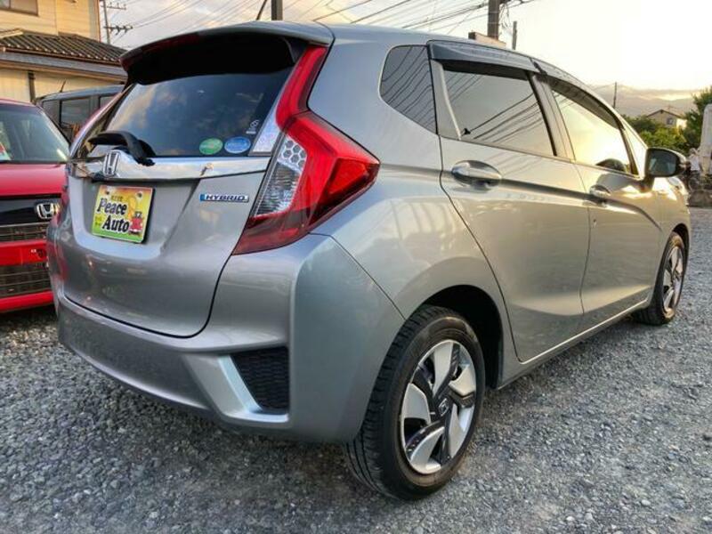FIT HYBRID