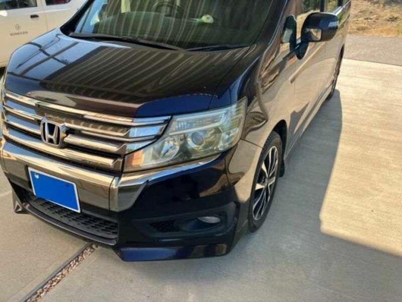 HONDA STEPWAGON SPADA