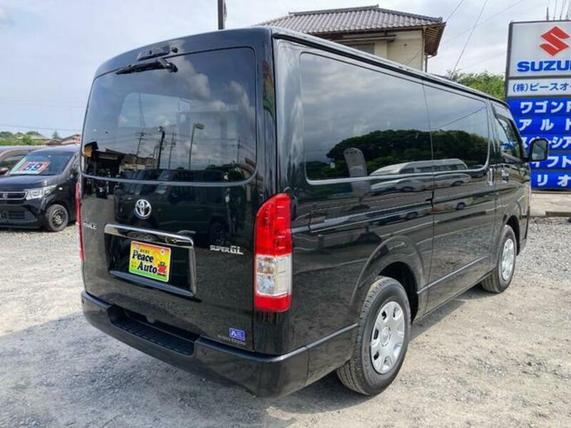 HIACE VAN