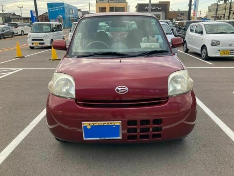 DAIHATSU ESSE