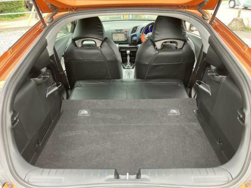 CR-Z