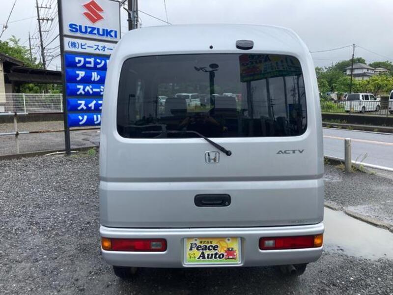 ACTY VAN