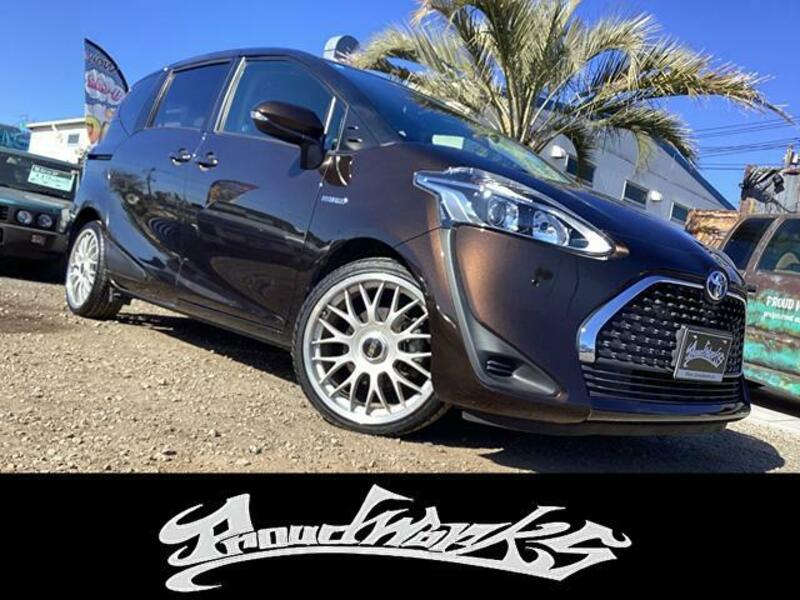 TOYOTA SIENTA