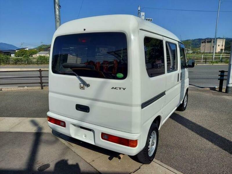 ACTY VAN