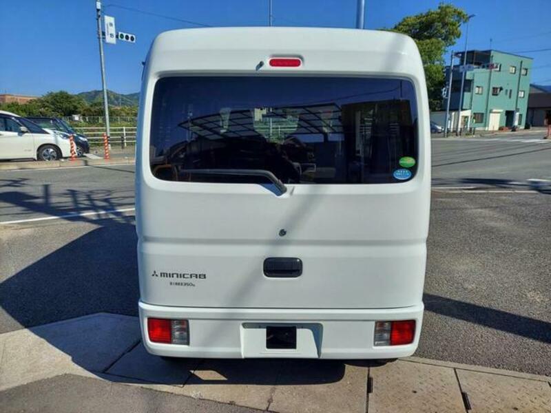 MINICAB VAN