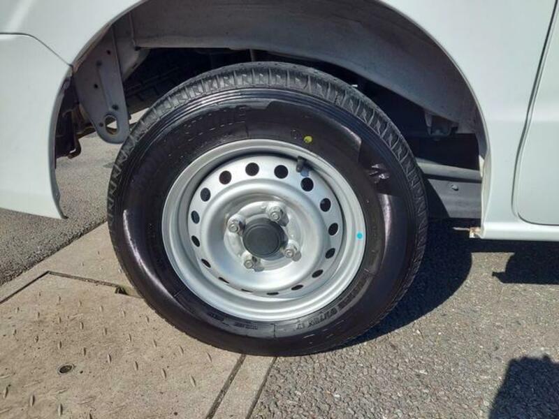 MINICAB VAN