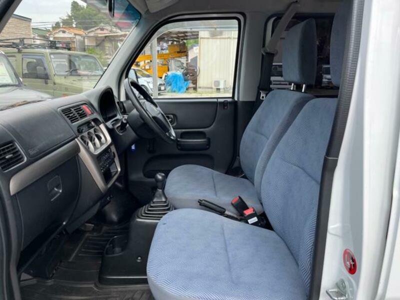 ACTY VAN