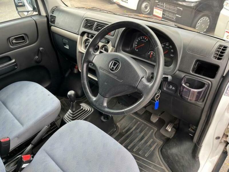 ACTY VAN