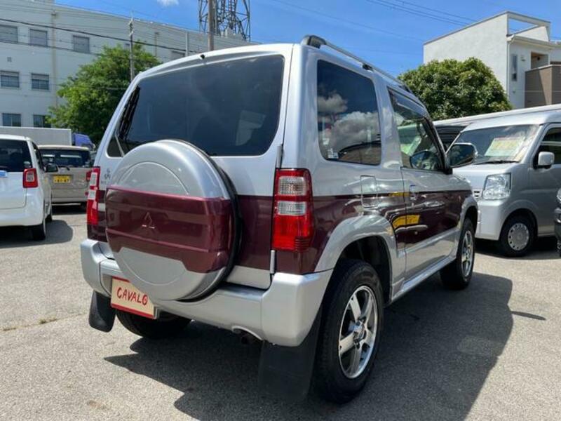 PAJERO MINI