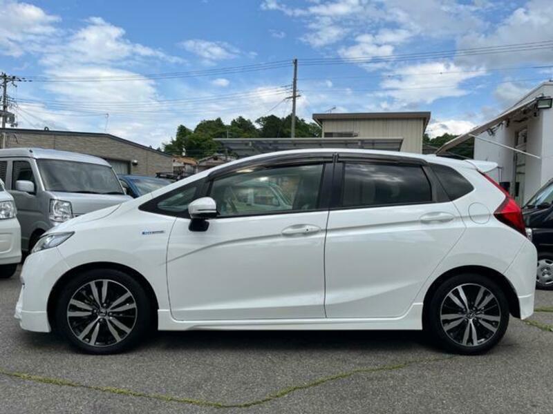 FIT HYBRID