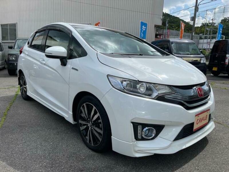 FIT HYBRID