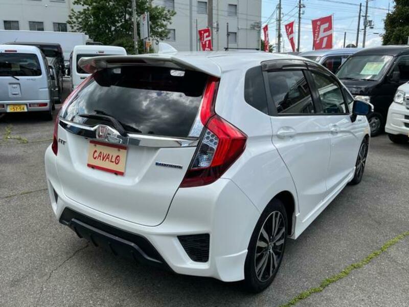 FIT HYBRID
