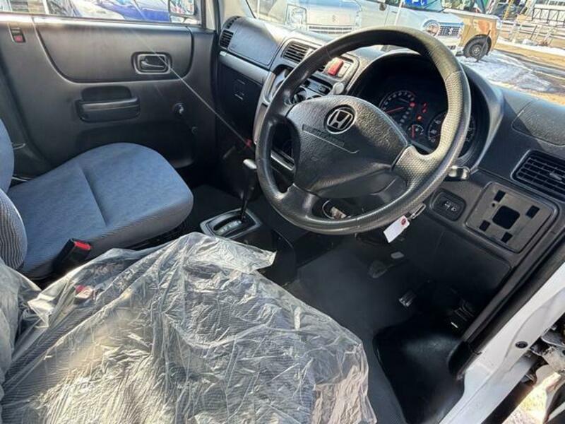 ACTY VAN