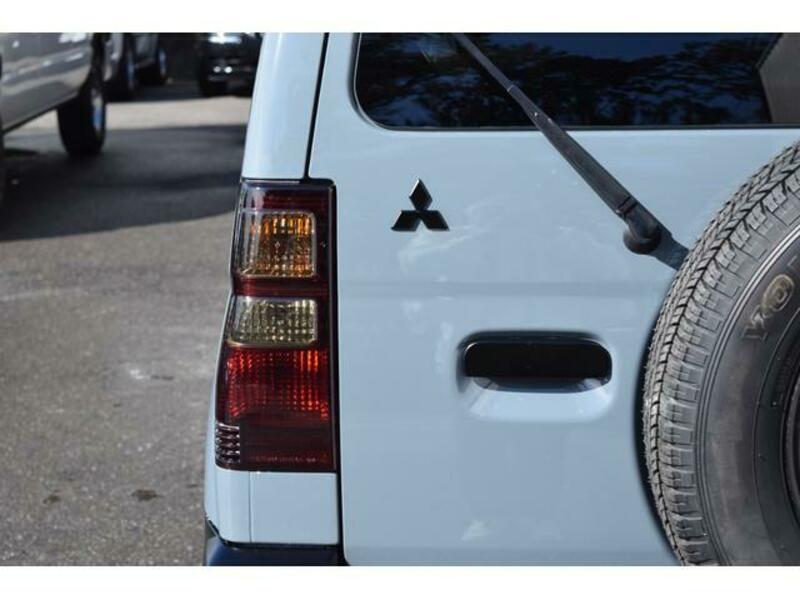 PAJERO MINI