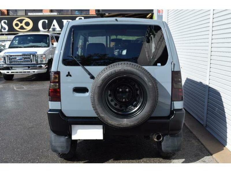 PAJERO MINI