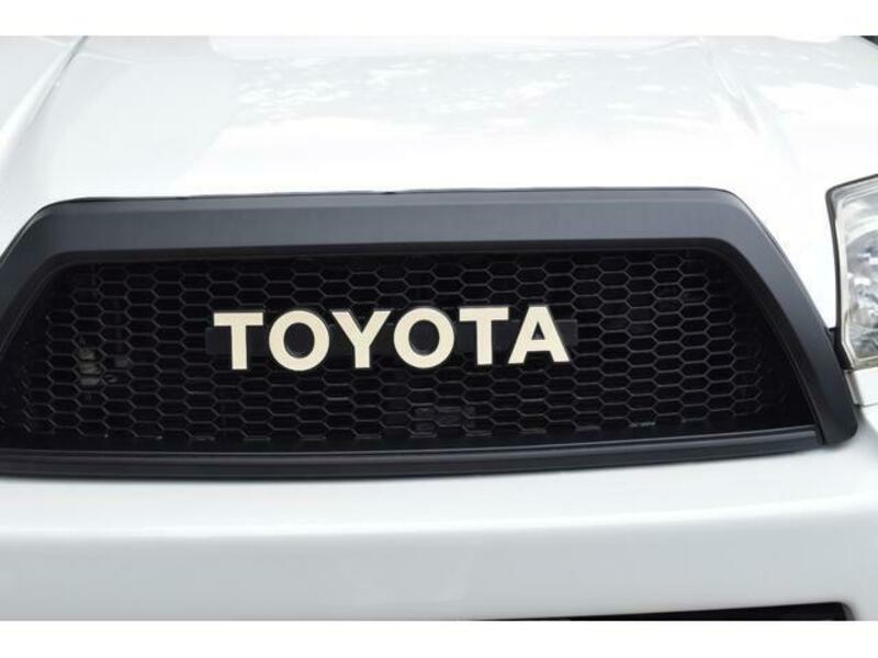 HILUX SURF