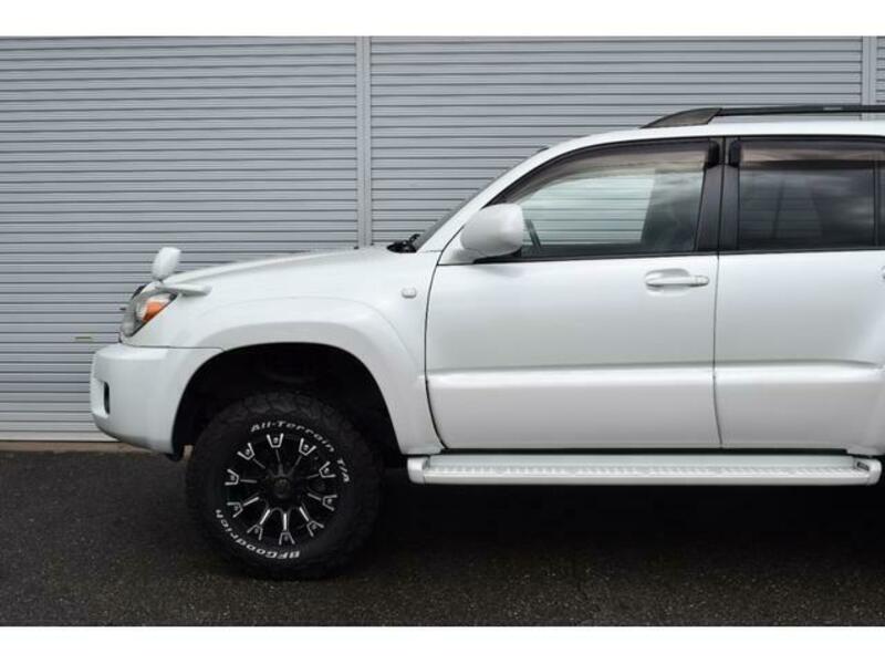 HILUX SURF