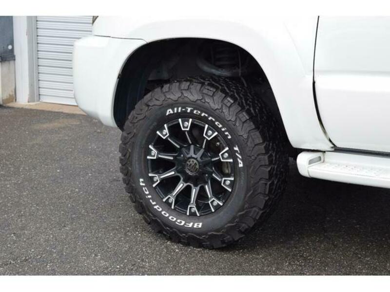 HILUX SURF