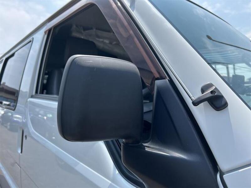 BONGO VAN