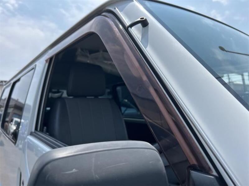 BONGO VAN