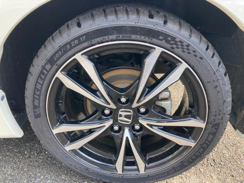 CR-Z