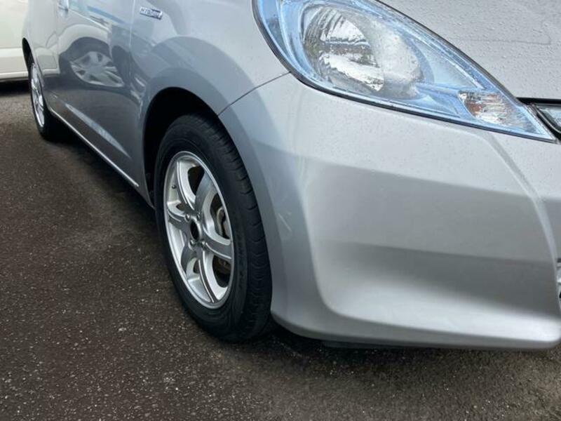 FIT HYBRID
