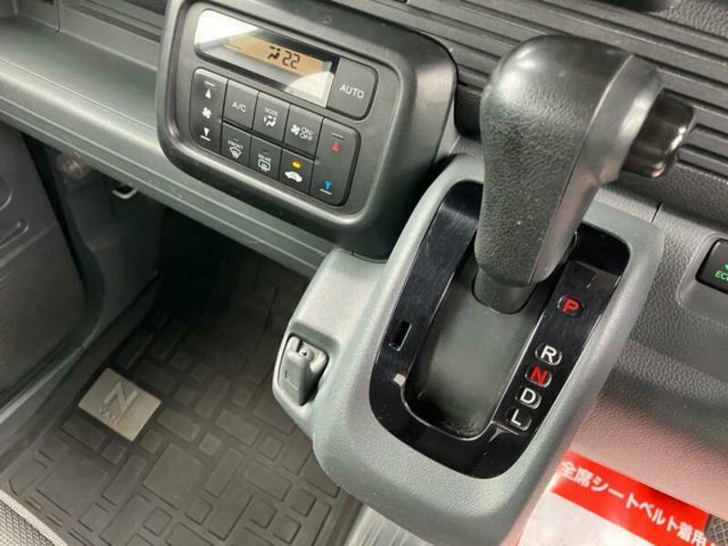 N-VAN