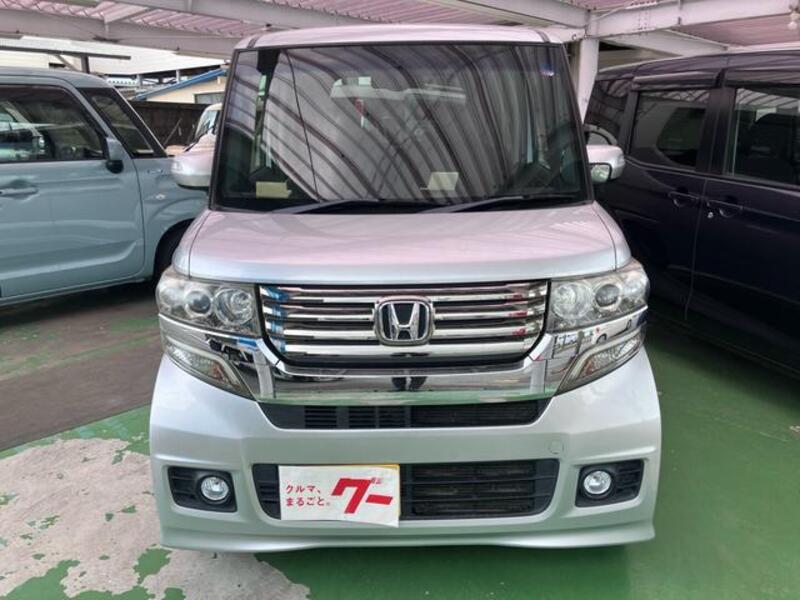 N BOX CUSTOM