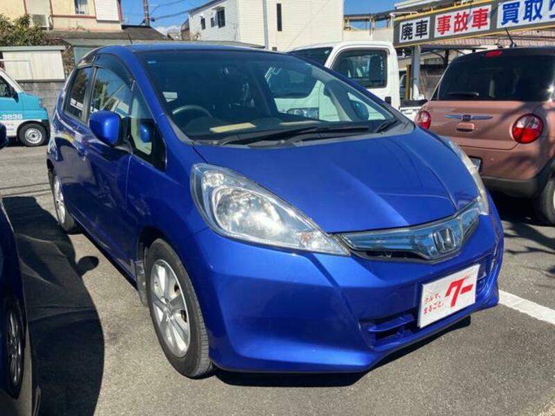 FIT HYBRID