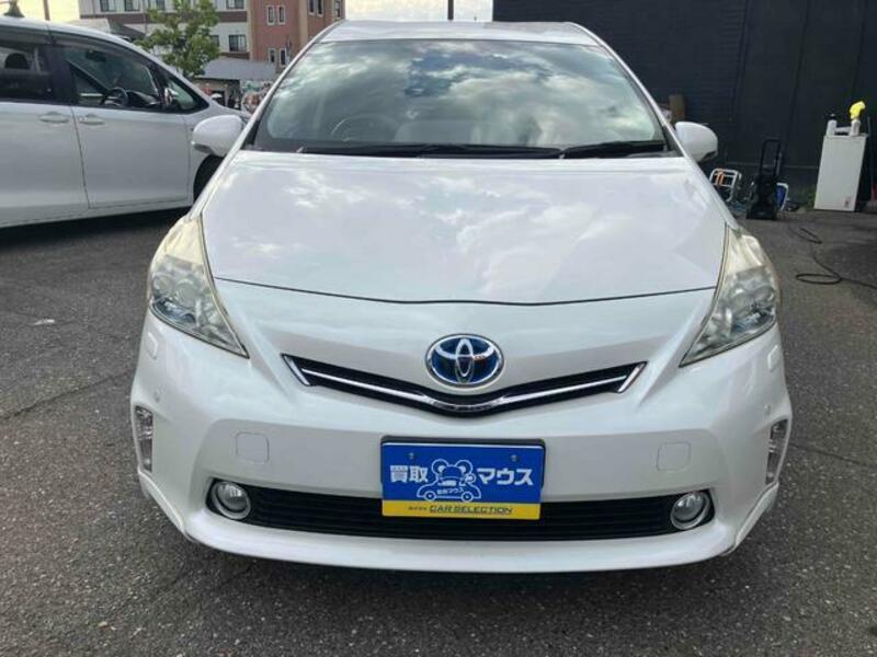 PRIUS ALPHA