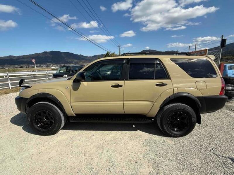 HILUX SURF
