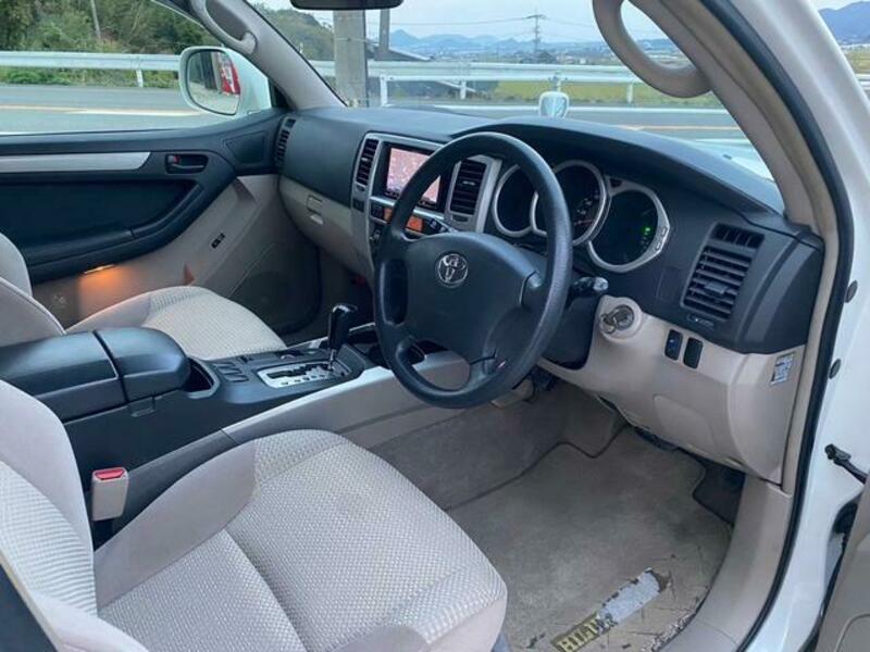 HILUX SURF