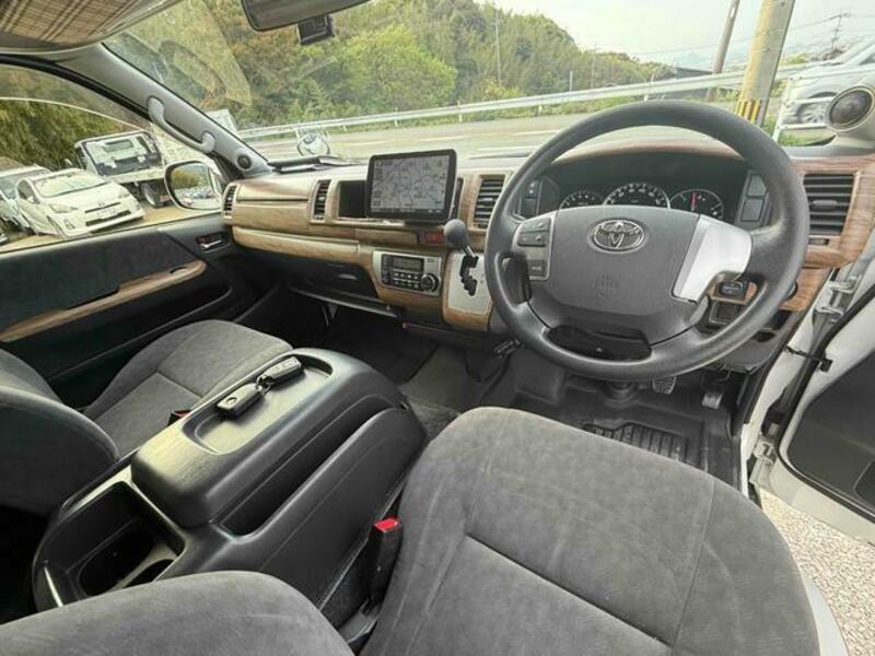 HIACE WAGON