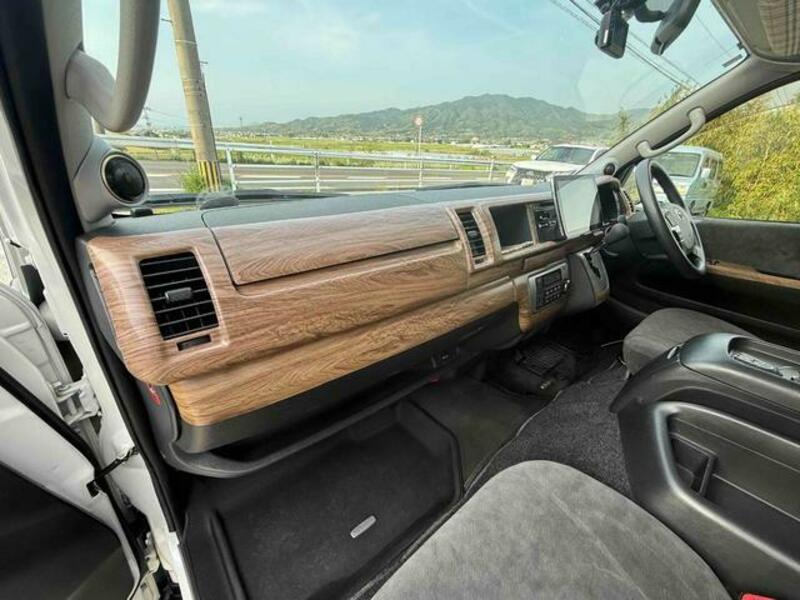 HIACE WAGON