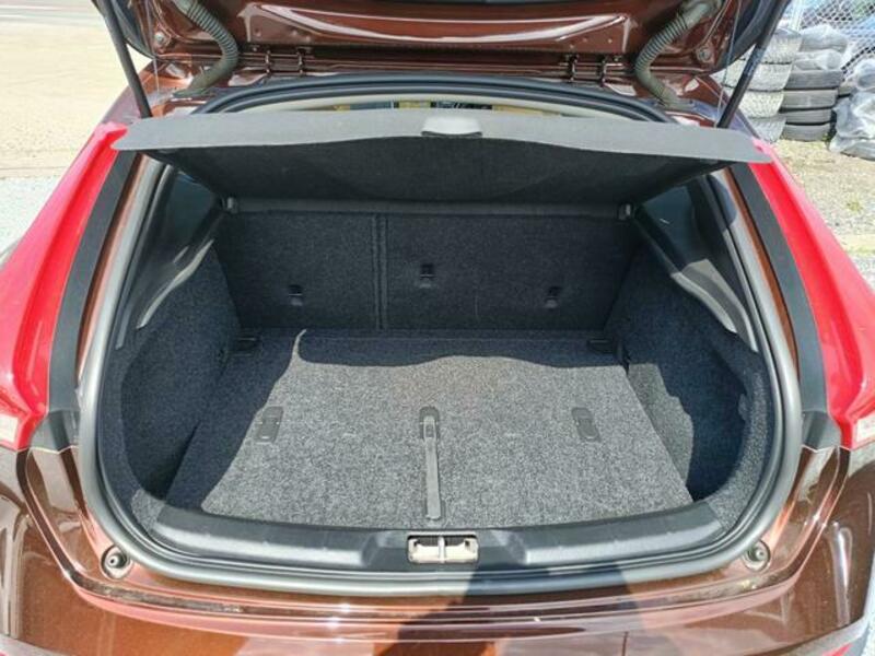 V40